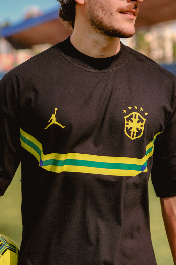 Camiseta Over Brasão Faixa Brasil